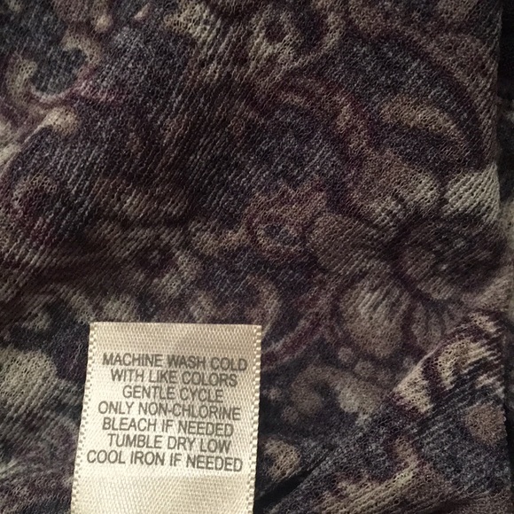 JJill gray/ purple print top - Picture 7 of 8